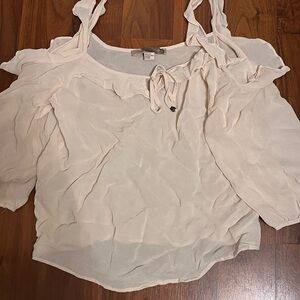 Forever 21 Cream Ruffled 3/4 Sleeve Blouse